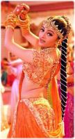 Aishwarya Rai dancing Indian traditional dance