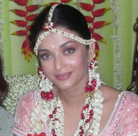 Aishwarya Rai in her Indian wedding outfit