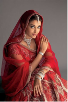 Aishwarya Rai in Indian Tradition outfit in red looking so beautiful.PNG