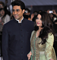 2013 new pictures of Aishwarya and her husband.PNG